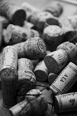 Wine and chanmpange corks